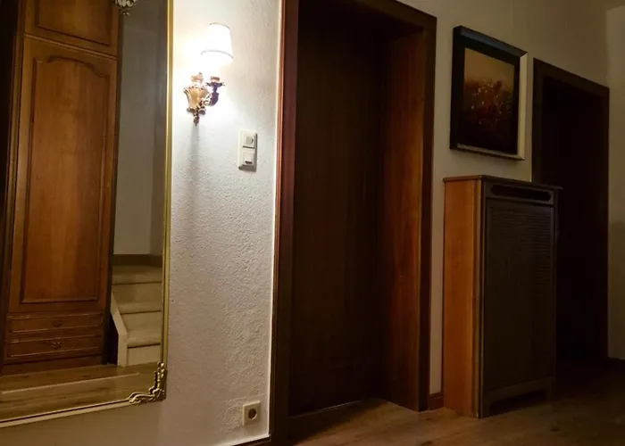 Schoenes An Der Universitaetsklinik