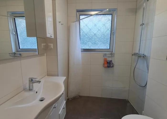 Schoenes An Der Universitaetsklinik *